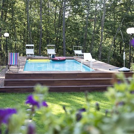 فيلا La Casa Nel Bosco سيفيتيلا إن فال دي تشيانا المظهر الخارجي الصورة